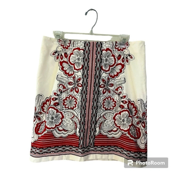 Ann Taylor Dresses & Skirts - Ann Taylor Loft Petites 100% cotton romantic printed skirt size 10p